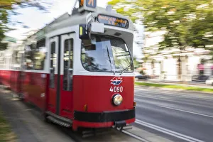 Trams Prints: Tram on the Universitaatsring, Vienna, Austria