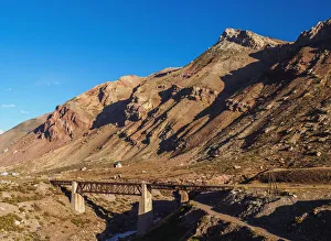 Images Dated 29th September 2017: Transandine Railway Bridge over Las Cuevas River near Puente del Inca, Central Andes
