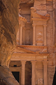 Historic Sites Gallery: The Treasury (al Khazna)