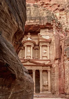 The Treasury, Al-Khazneh, Petra, Ma an Governorate, Jordan