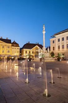 Images Dated 15th October 2013: Trinity Column in Szechenyi Square at dusk, Gyor, Western Transdanubia, Hungary