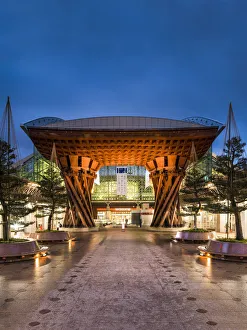 The Tsuzumi Gate at JR Kanazawa Station, Ishikawa Prefecture, Japan The Tsuzumi Gate at JR Kanazawa Station, Ishikawa Prefecture, Japan