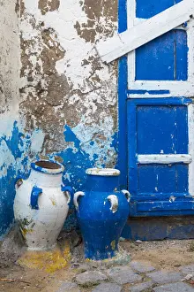 Kasbah Prints: Tunisia, Bizerte, Medina, Earthenware pots outside house