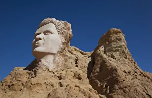 Images Dated 25th November 2010: Tunisia, The Jerid Area, Tozeur, Belvedere Rocks, head of Abdulkacem Chebbi, Tunisian