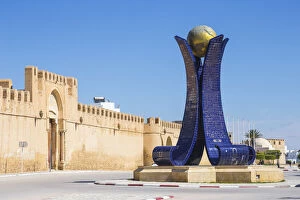 Images Dated 29th August 2019: Tunisia, Kairouan, Madina walls and Globe monument