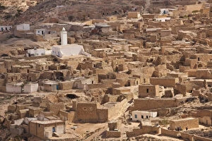 Images Dated 25th November 2010: Tunisia, Ksour Area, Toujane, Berber village along Route C 104