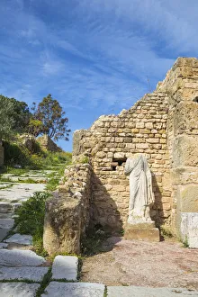 Tunisia, Tunis, Carthage, Roman Villas, Headless statue