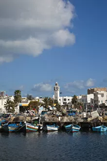 Images Dated 25th November 2010: Tunisia, Tunisian Central Coast, Mahdia, town port