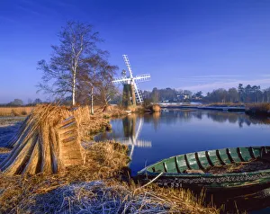Turf Fen Windpump along River Ant, How Hill, Norfolk Broads National Park, Norfolk