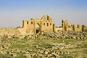 Images Dated 18th August 2008: Turkey, Eastern Turkey, Harran, Ruins of Ulu Cami, 8th century