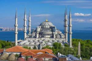 Sultanahmet Prints: Turkey, Istanbul, Sultanahmet, The Blue Mosque (Sultan Ahmed Mosque or Sultan Ahmet
