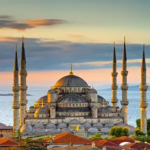 Dome Prints: Turkey, Istanbul, Sultanahmet, The Blue Mosque (Sultan Ahmed Mosque or Sultan Ahmet