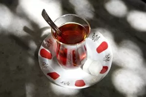 Images Dated 10th September 2008: Turkish tea