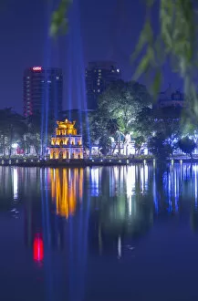 Images Dated 18th November 2016: Turtle Tower (Thap Rua) on Hoan Kiem Lake at dusk, Hanoi, Vietnam
