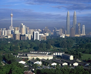 Twin Towers of the Petronas Building, Kuala Lumpur, Malaysia