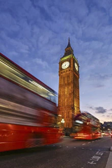 Images Dated 9th November 2015: Typical double decker bus and Big Ben. London England