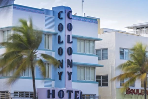 U. S. A, Miami, Miami Beach, South Beach, The Colony Art Deco Hotel on Ocean drive