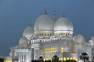 Images Dated 6th February 2019: UAE, Abu Dhabi, Sheikh Zayed Grand Mosque
