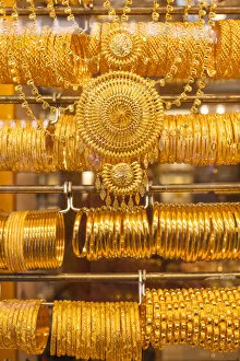 Images Dated 31st May 2016: UAE, Dubai, Deira, Gold Souk, gold jewelry