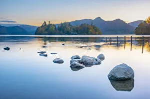 Images Dated 26th February 2019: UK, Cumbria, Lake District, Keswick, Derwentwater, Derwent Isle