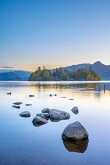 Images Dated 26th February 2019: UK, Cumbria, Lake District, Keswick, Derwentwater, Derwent Isle