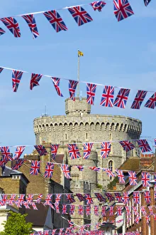 UK, England, Berkshire, Windsor, Peascod Street, Decorations for wedding of Prince Harry