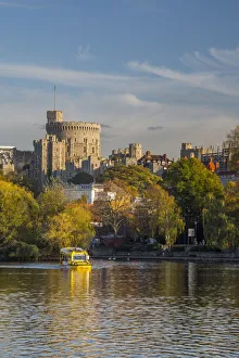 Images Dated 30th May 2018: UK, England, Berkshire, Windsor, Windsor Castle from River Thames, Windsor Duck amphibious