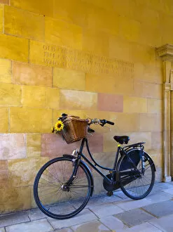 Images Dated 16th March 2012: UK, England, Cambridge, Clare College, bicycle