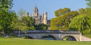 UK, England, Cambridgeshire, Cambridge, The Backs, Trinity Bridge and St