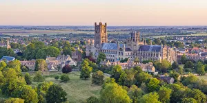 UK, England, Cambridgeshire, Ely, Ely Cathedral beside Ely Park and Cherry Hill