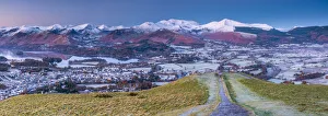 UK, England, Cumbria, Lake District, footpath overlooking Keswick from Latrigg