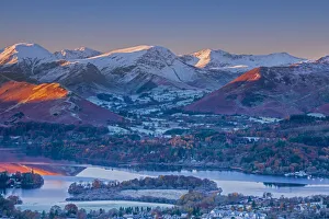 UK, England, Cumbria, Lake District, overlooking Keswick, Derwentwater and Newlands