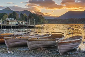 Images Dated 9th February 2017: UK, England, Cumbria, Lake District, Derwentwater, Keswick, Rowing Boats for hire