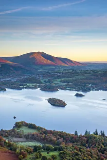 UK, England, Cumbria, Lake District, Derwentwater, Blencathra mountain above Keswick