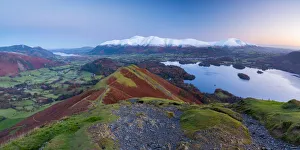Images Dated 9th February 2017: UK, England, Cumbria, Lake District, Derwentwater, Skiddaw and Blencathra mountains
