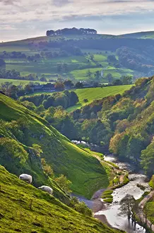 UK, England, Derbyshire, Peak District National Park, Dovedale