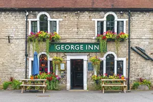 UK, England, Derbyshire, Peak District National Park, Derbyshire Dales, Tideswell, George Inn Pub