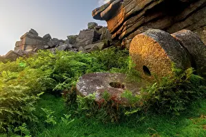 UK, England, Derbyshire, Peak District National Park, High Peak, Stanage Edge, discarded Millstones