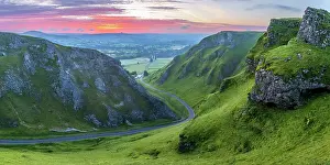 UK, England, Derbyshire, Peak District National Park, High Peak, Winnats Pass