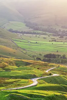 UK, England, Derbyshire, Peak District National Park, High Peak, Vale of Edale, Winding road from Mam Tor