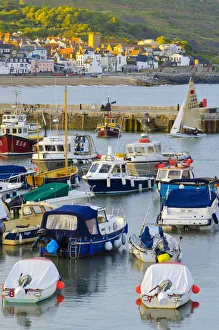 Gateway Towns Prints: UK, England, Dorset, Lyme Regis, a Gateway Town to the UNESCO World Heritage Site
