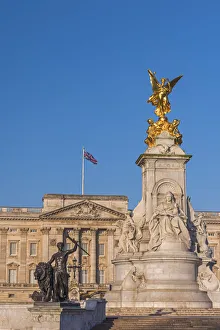 Images Dated 2nd June 2016: UK, England, London, Buckingham Palace