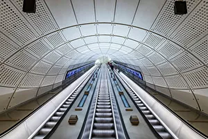 Images Dated 18th August 2022: UK, England, London, Elizabeth Line, Farringdon Station