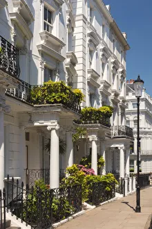UK, England, London, Kensington and Chelsea, Ladbroke Grove, Lansdowne Crescent