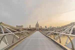 UK, England, London, Millennium Bridge over River Thames and St. Pauls Cathedral