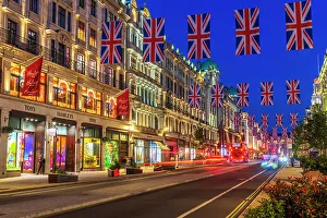 Images Dated 18th August 2022: UK, England, London, Regent Street