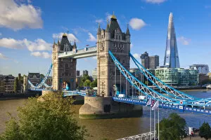 Images Dated 9th January 2013: UK, England, London, River Thames, Tower Bridge and The Shard, by architect Renzo Piano