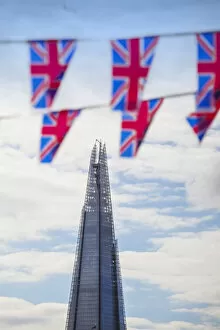Images Dated 30th August 2012: UK, England, London, The Shard