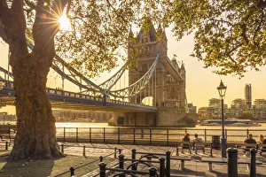 UK, England, London, Tower Bridge over River Thames