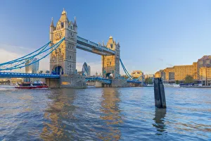 Images Dated 2nd June 2016: UK, England, London, Tower Bridge over River Thames